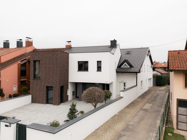 Obiteljska kuća B-M